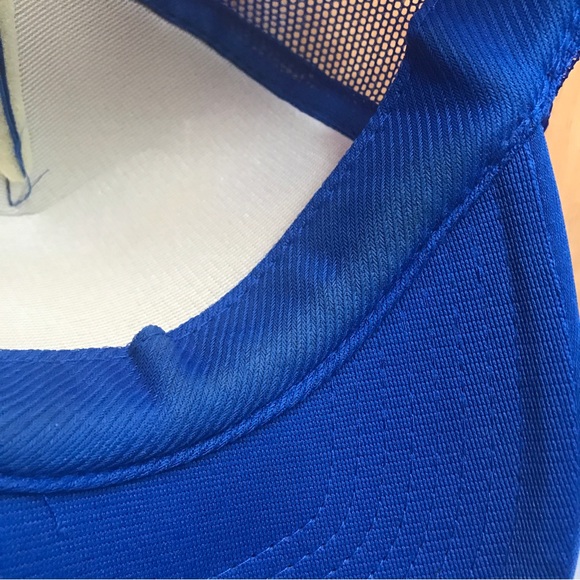 Ford Tractors SnapBack - Picture 10 of 11